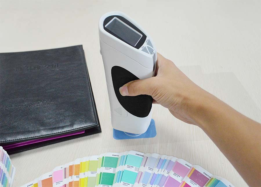 Digital Paint Colour Difference Meter , Portable Spectrophotometer