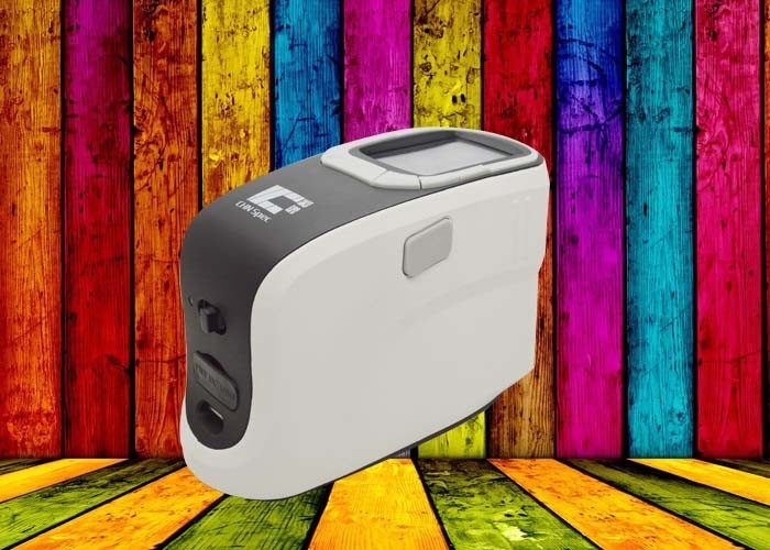 400 700 Nm Wavelength Portable Color Spectrophotometer / Paint Color